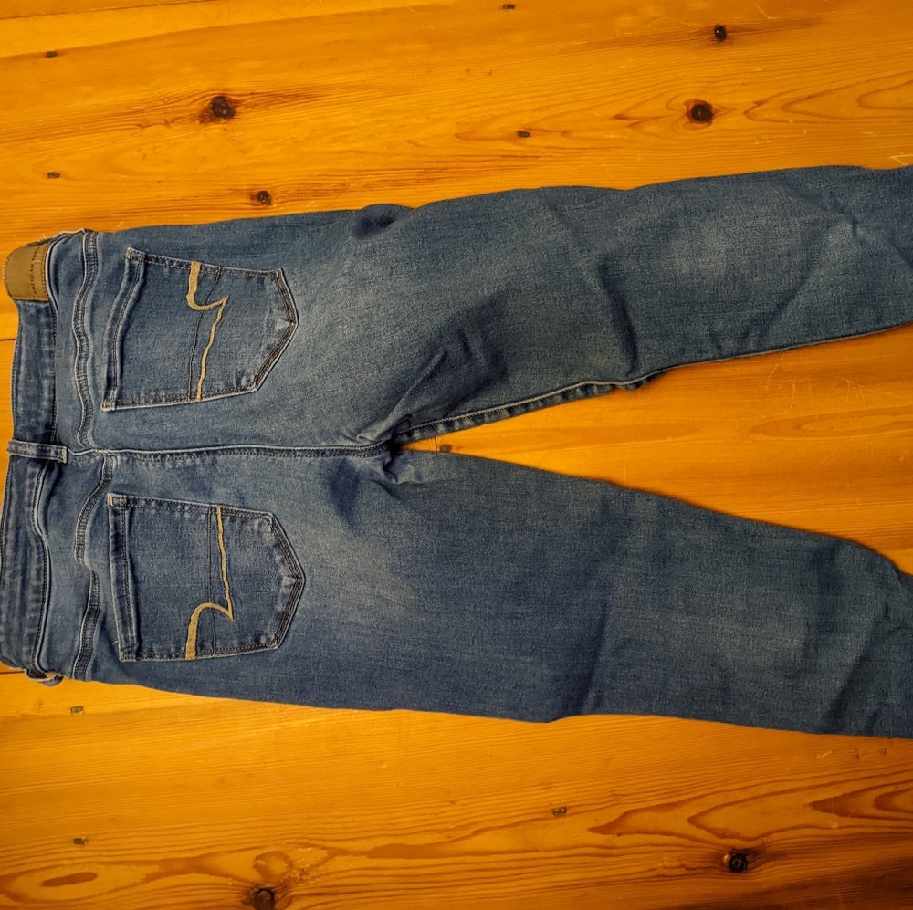 AE women's high rise jeggings size 12 short